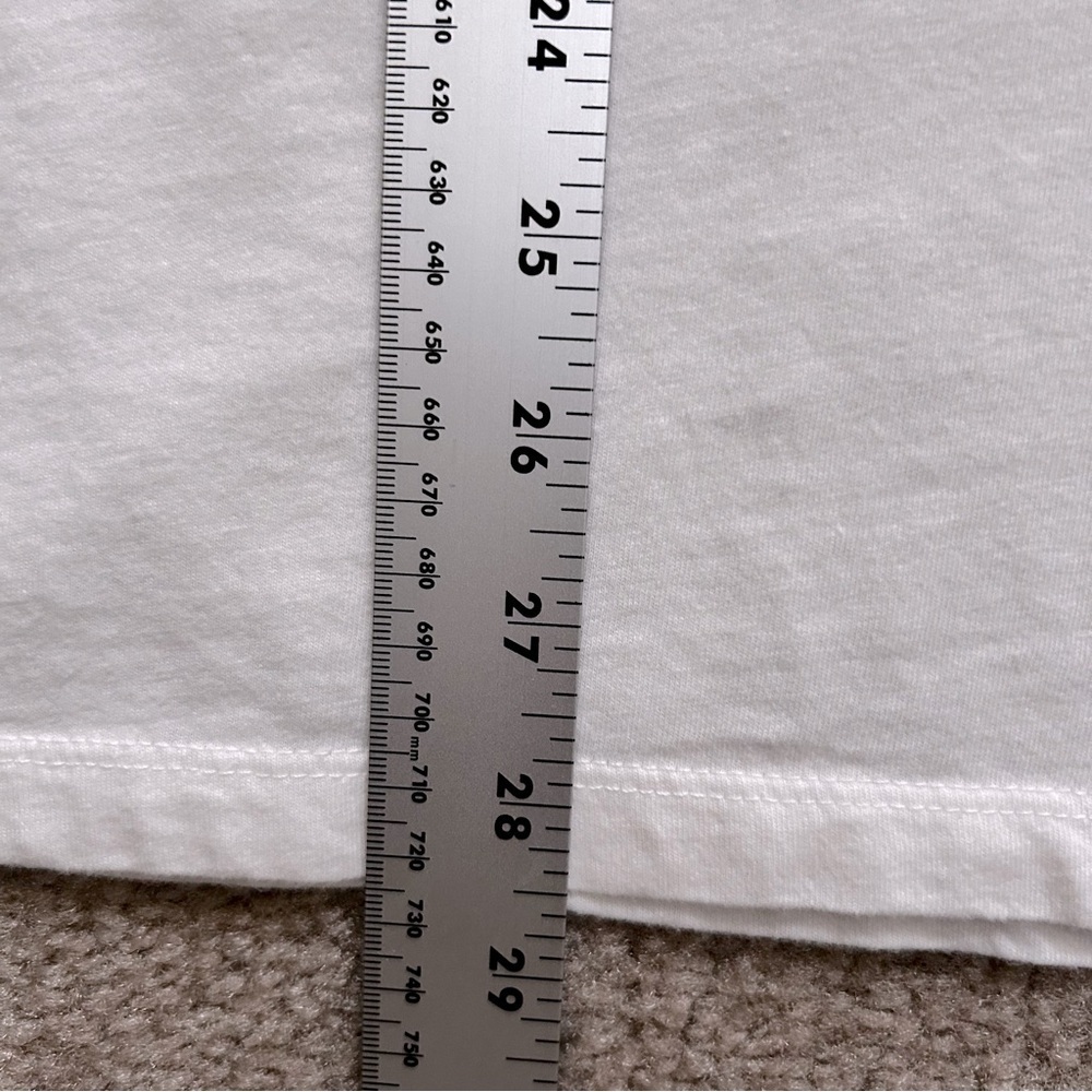 Old Navy Mustang '65 Crewneck Short Sleeve Tee - Picture 7 of 7